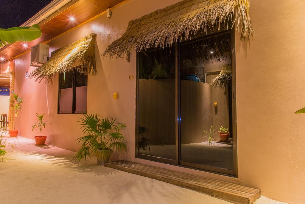 Siesta Beach Hotel Maafushi Exterior photo